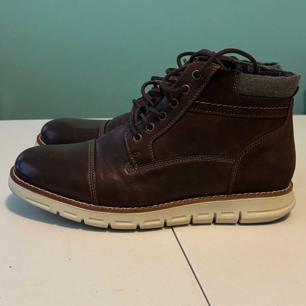 Men's Flag & Anthem Brown Leather Boots Great Condition Size 9.5  Flannel lined - Picture 3 of 7